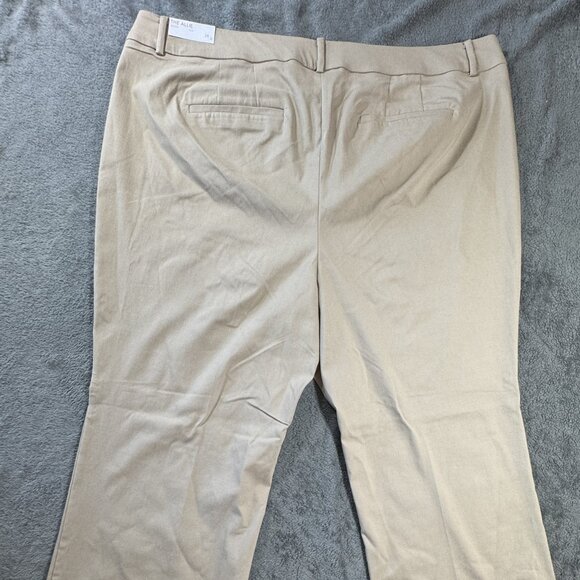 Lane Bryant - The Allie Boot Cut Pants Women's Khaki 28R - Picture 3 of 8